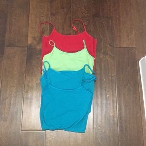 4 tank tops that are adorable!